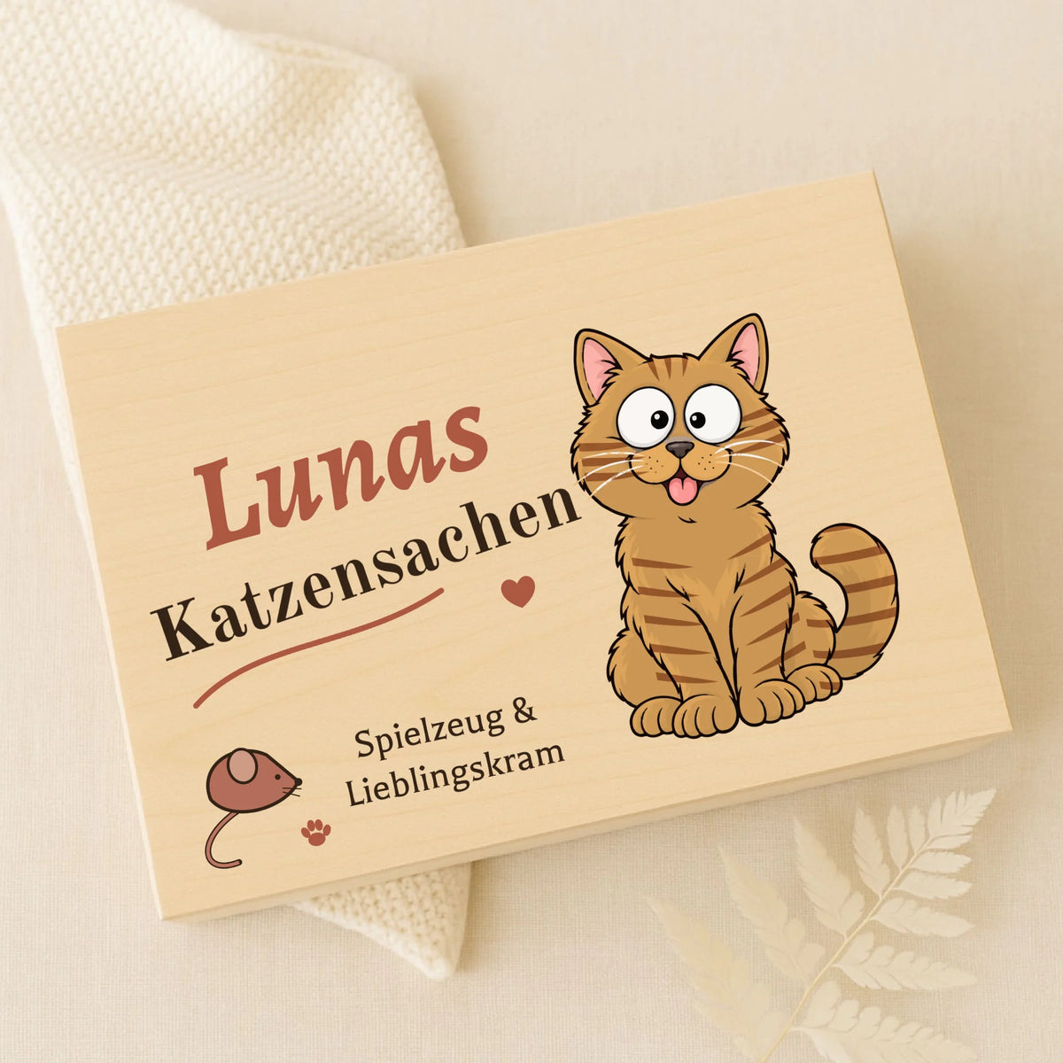 Holzkiste „Katzensachen“ mit bedrucktem Deckel, Ansicht von oben, 30 x 20 cm