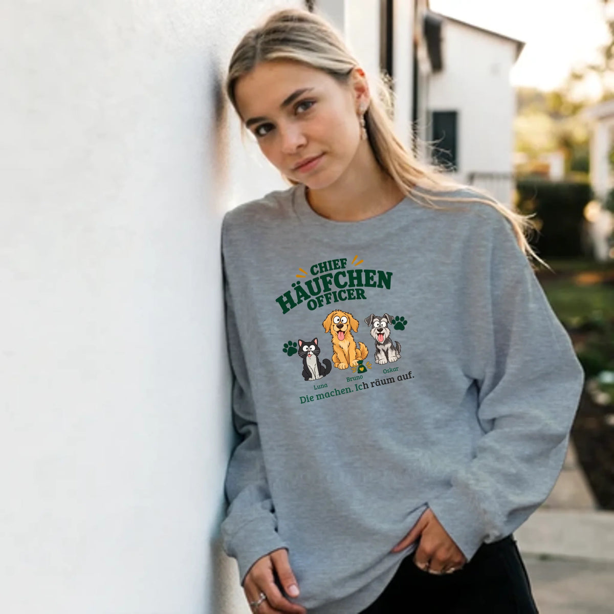 Chief Häufchen Officer – Pullover – ash-frau