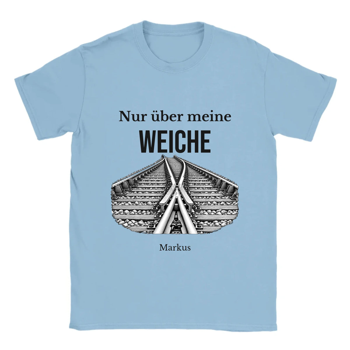 Personalisierbares T-Shirt „Nur über meine Weiche“ in Hellblau mit Name